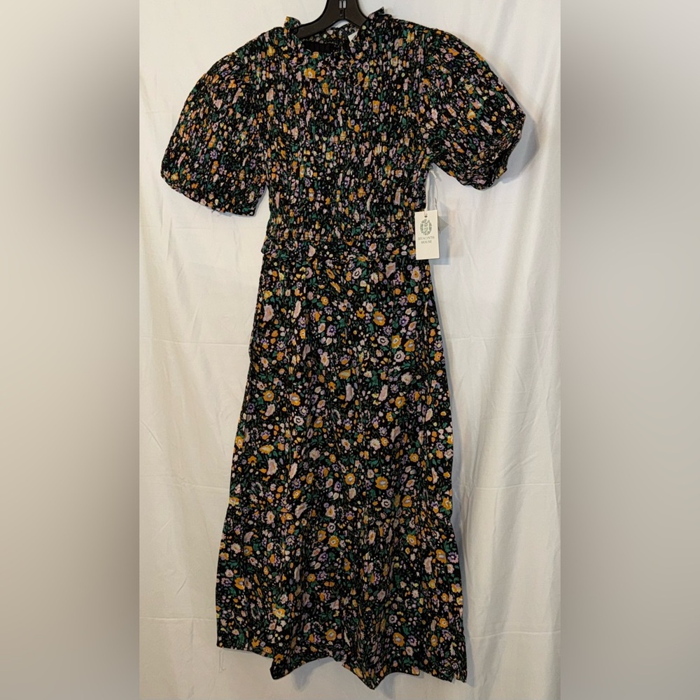 HYACINTH HOUSE

Black Multi Floral Smocked Samantha Midi Dress - Picture 6 of 12